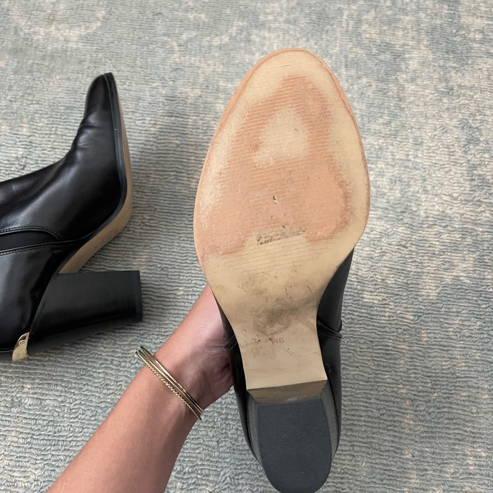Micheal Kors black leather booties - Picture 5 of 5